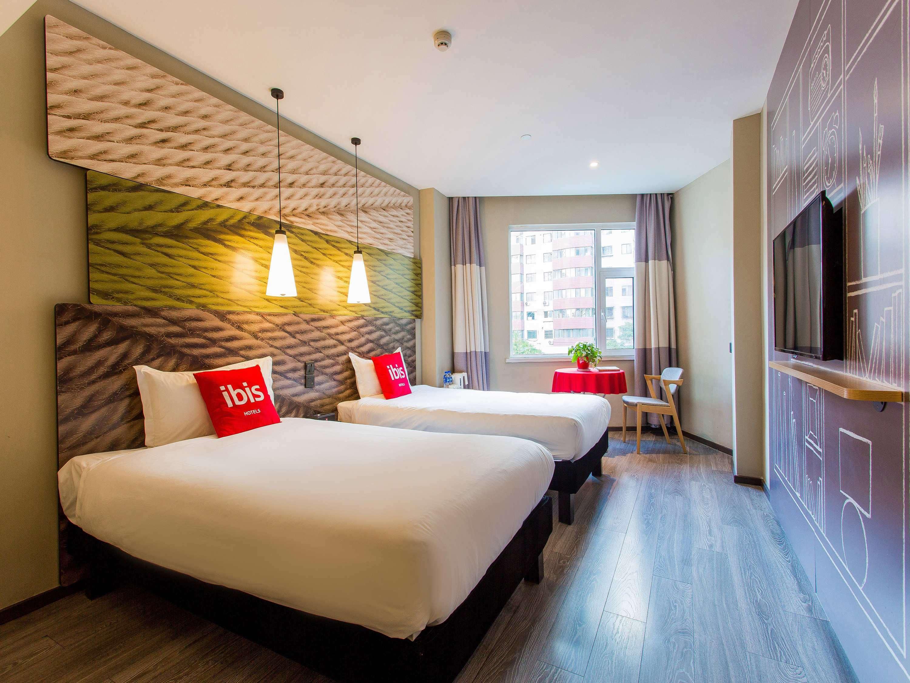 Ibis Lanzhou Train Station Hotel Ngoại thất bức ảnh